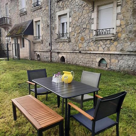 Grand Appartement Avec Jardin Bretenoux Екстериор снимка