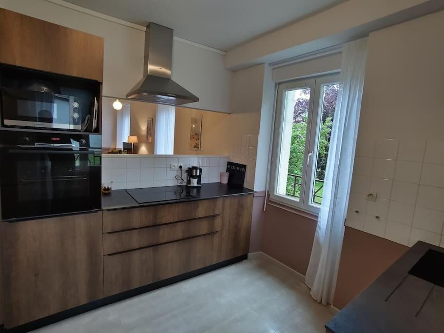 Grand Appartement Avec Jardin Bretenoux Екстериор снимка