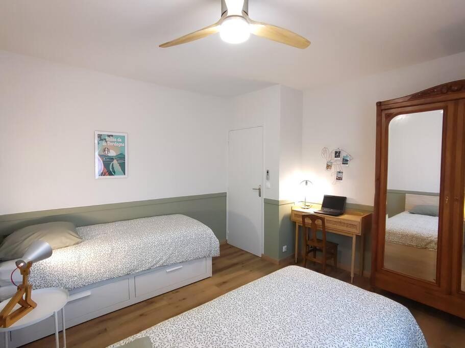 Grand Appartement Avec Jardin Bretenoux Екстериор снимка